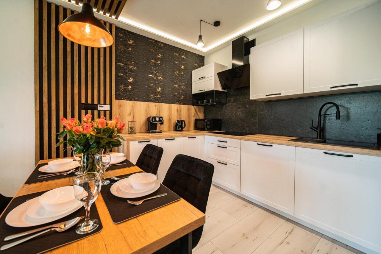Apartmán Apartament Duzy Staw Jelení Hora Exteriér fotografie
